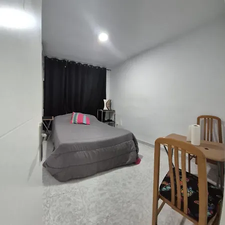 Quarto em Acomodações Particulares Centro 3 Compartido Valência